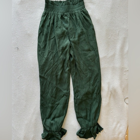 Lovers + Friends Olive Smocked Pants - Picture 8 of 8